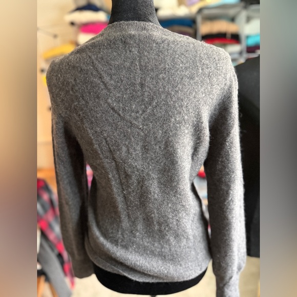 CUTE Halogen Gray Checkered Cashmere Cardigan, S (Tag Reads M) - Picture 8 of 10